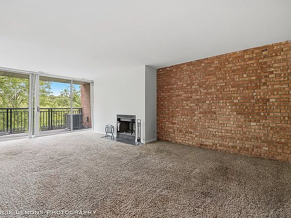 2nd image of 5950 Oakwood Dr APT 4K