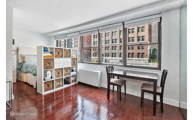 Sold by Douglas Elliman | media 10