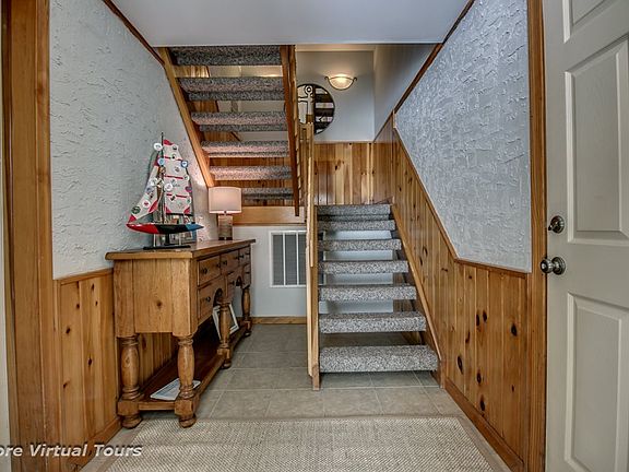2nd image of 115 33rd St #West