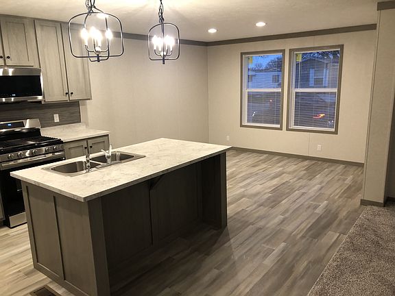 2nd image of 2075 Marlene Dr #144