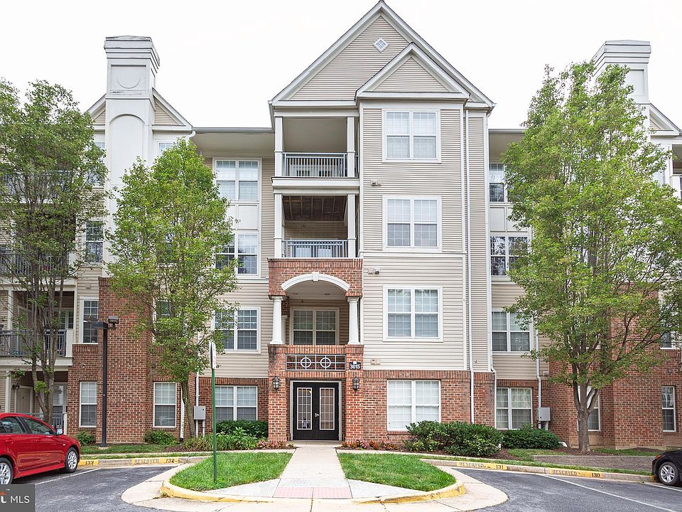 1st image of 3015 Nicosh Cir Unit 2303