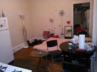 251 S 16th St APT 1B, Philadelphia, PA 19102