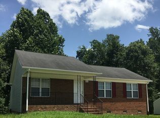 804 Carrieland Dr, Greensboro, NC 27405