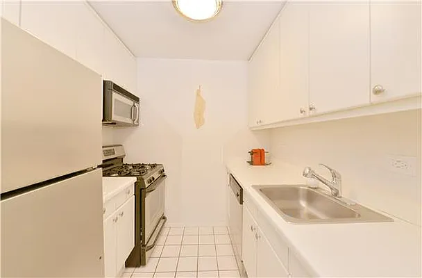 Sold by ADAR 2000 INC | media 6