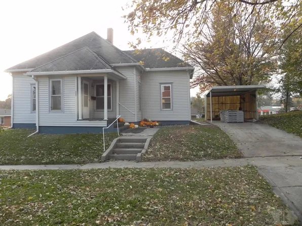 402 Court Ave, Bedford, IA 50833