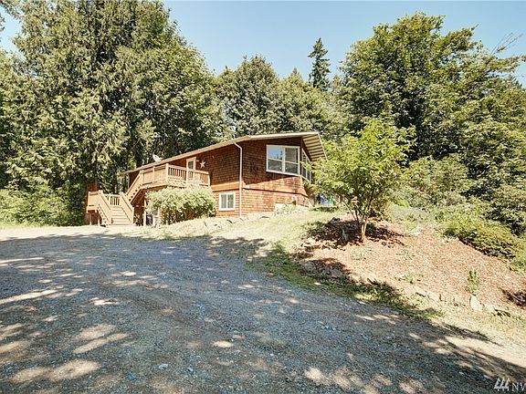2nd image of 21202 NE Woodinville Duvall Rd