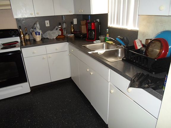 3rd image of 2644 NW 18th Ter
