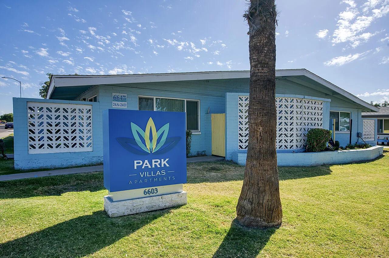 Park Villas — Photo 1