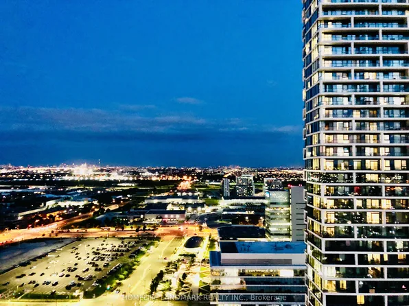 898 Portage Pkwy, Vaughan, ON