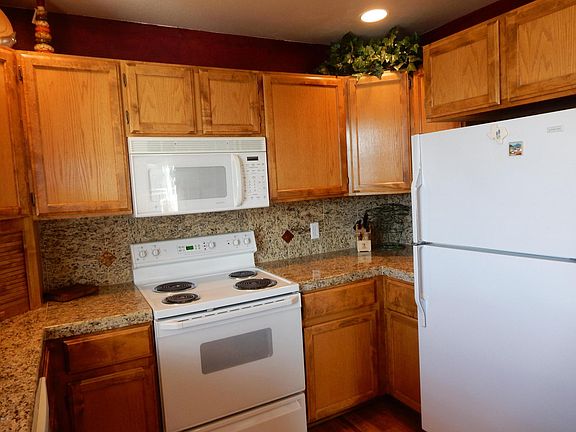 5th image of 2070 Cooper St #634