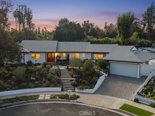 23952 Nomar St, Woodland Hills, CA 91367