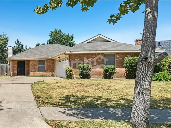 105 S Winding Oaks Dr, Wylie, TX 75098