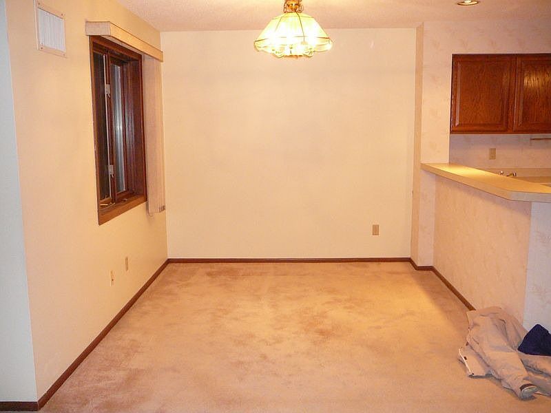 1st image of 1392 Carling Dr APT 210