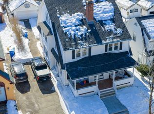 104 Thornton St, Hamden, CT 06517