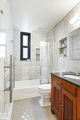 5th image of 250 W 103rd St APT 13F