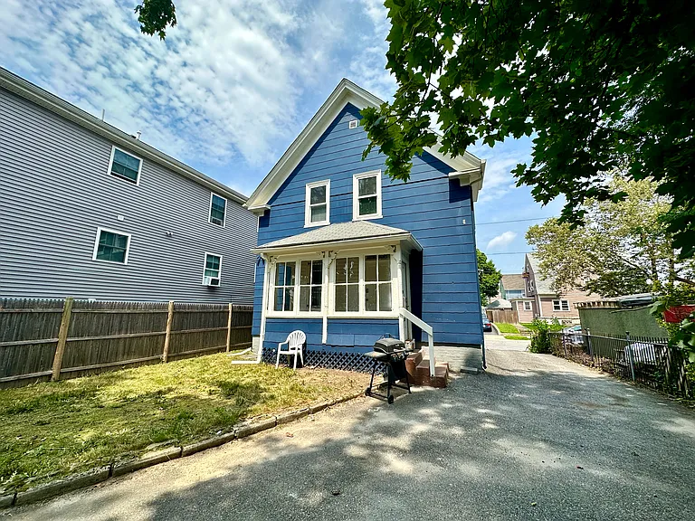170 Alabama Ave — Photo 57