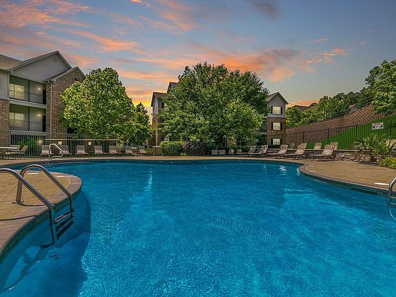 2nd image of 5500 Highland Dr #1412