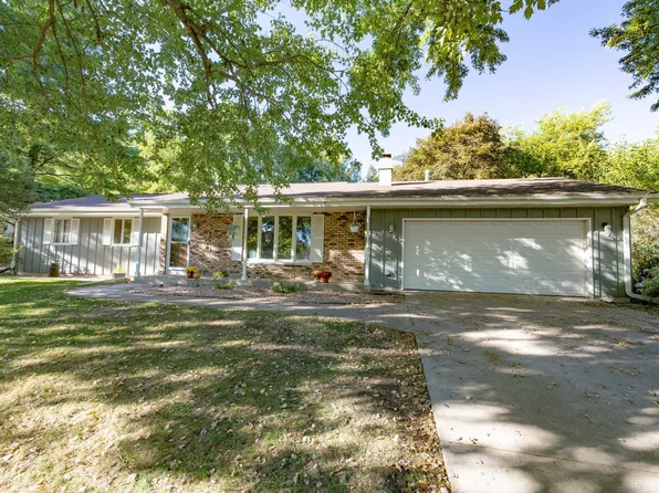 1838 W Emerald Ter, Edgerton, WI 53534