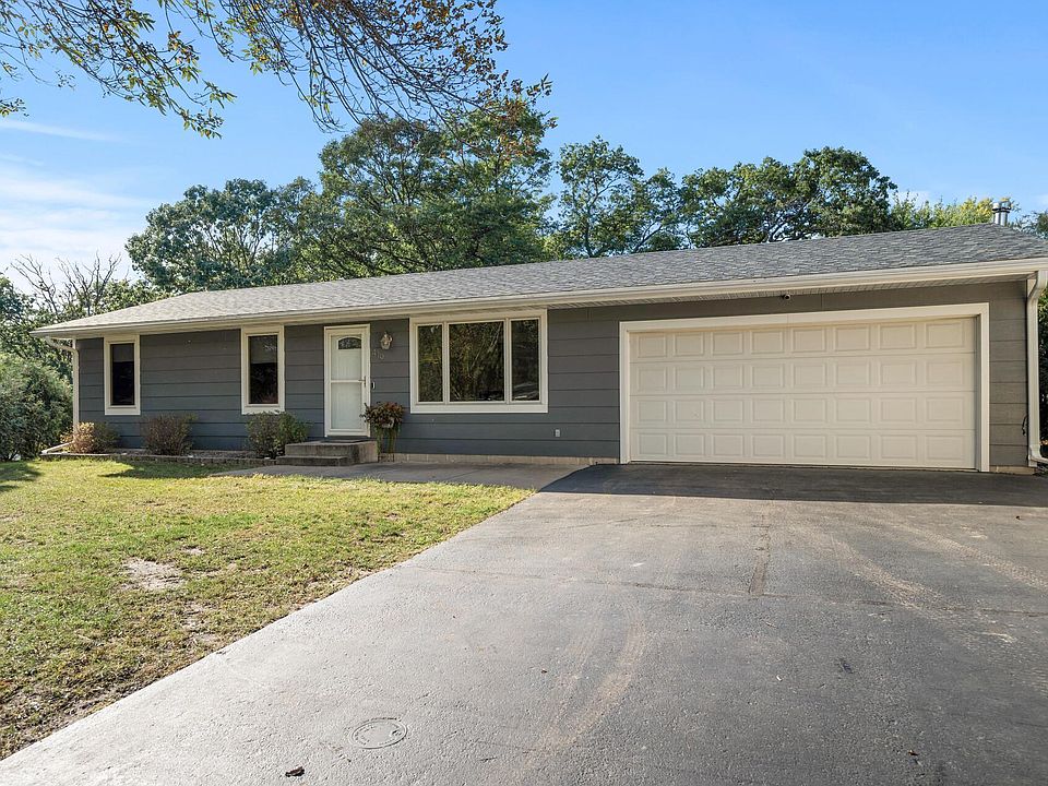 1st image of 419 Hillock Ct NW