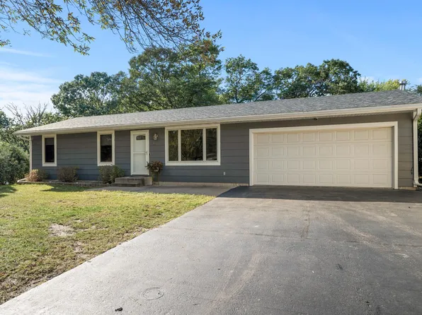 419 Hillock Ct NW, Isanti, MN 55040