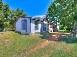 105 Shady Meadows Ct, McLoud, OK 74851