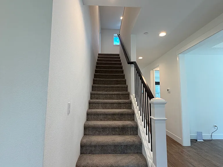 5457 N 91st Ave — Photo 20