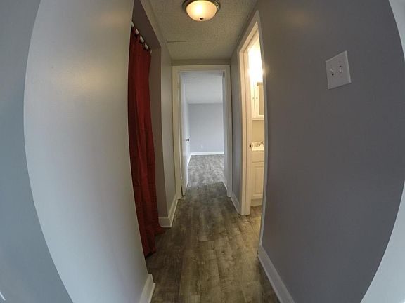 5th image of 100 Parkway Blvd APT 34