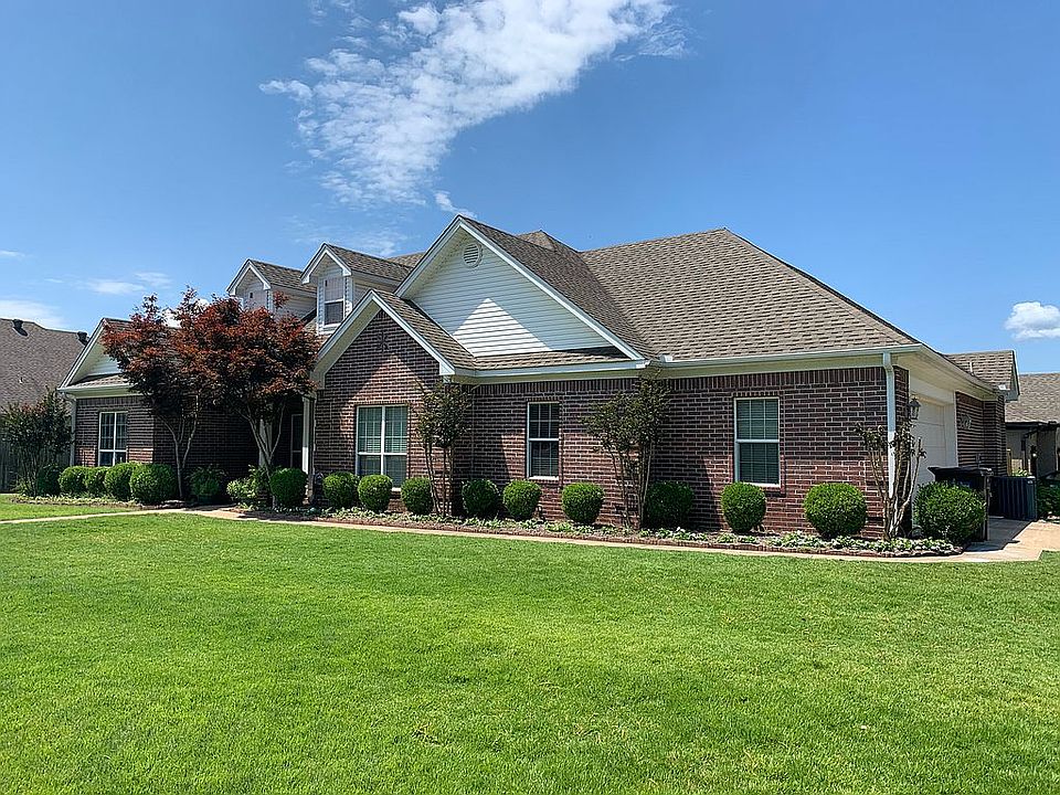 1st image of 2071 Monticello Dr