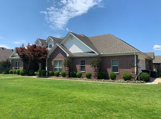 2071 Monticello Dr, Benton, AR 72019