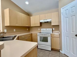 635 Hawthorne Ave S, Lehigh Acres, FL 33974