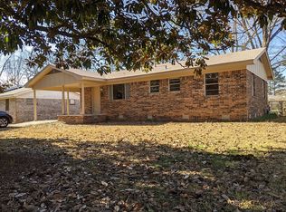 908 McHenry St, Jacksonville, AR 72076