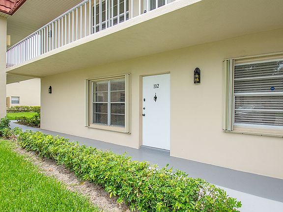 4th image of 61 Woodland Dr APT 102
