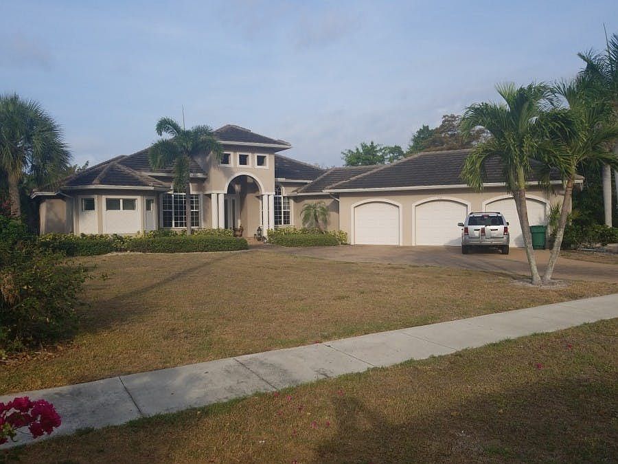 530 Inlet Dr, Marco Island, FL 34145 Zillow