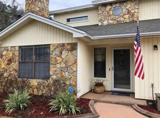 5 Shamrock Dr, Mary Esther, FL 32569