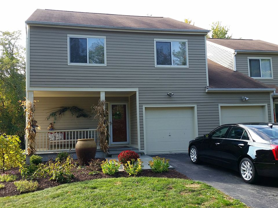 18 Meadow Way