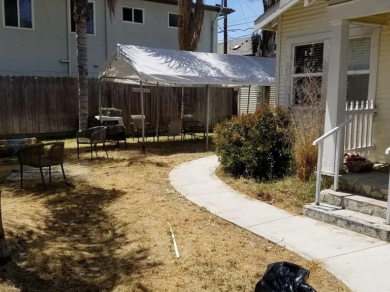 4130 32nd St — Photo 3
