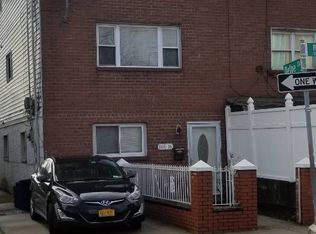 18616 Ridgedale St, Springfield Gardens, NY 11413