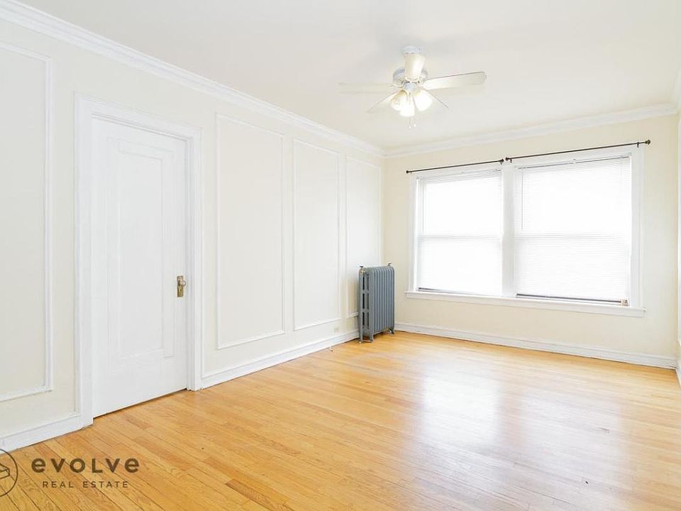 1st image of 1217 W Elmdale Ave