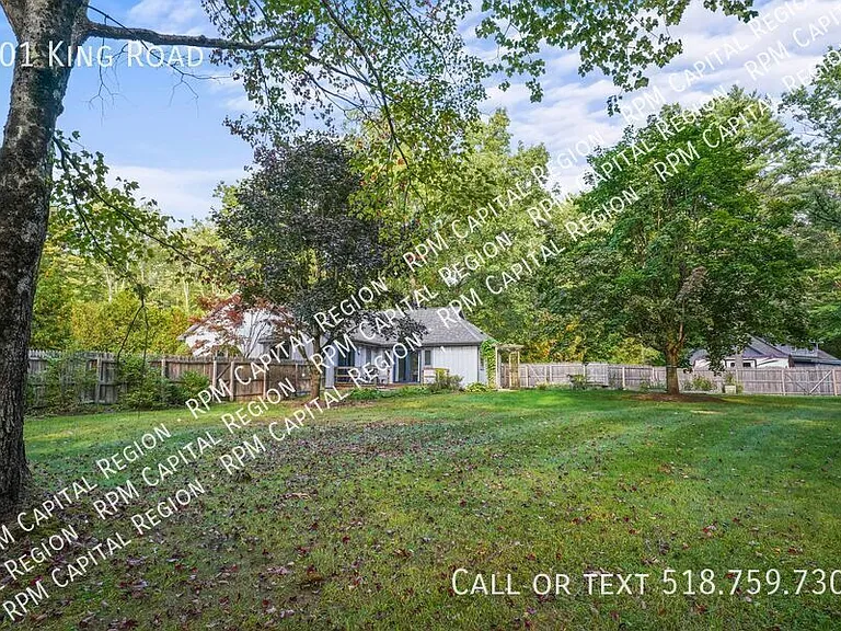 101 King Rd — Photo 40