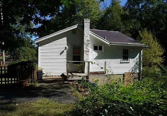 4th image of 46 Druid Hill Ave E