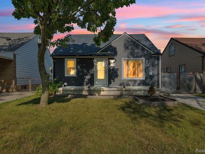 2910 Bailey Ave, Lincoln Park, MI, 48146