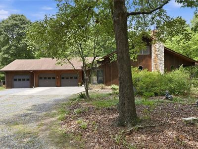 5132 Watchtower Rd, Julian, NC, 27283