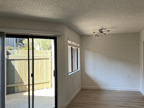 3rd image of 5725 Elmer Ave APT 1