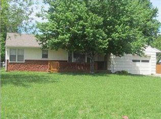 3015 N Elm St, Hutchinson, KS 67502