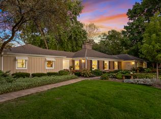 3018 Springbrook Rd, Crystal Lake, IL 60012