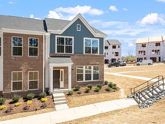 3rd image of 203 Frosted Iris Ln