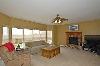 4th image of 3241 Kingsridge Manor Dr