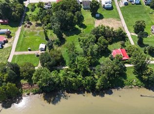 206 Front St, Cloverport, KY 40111