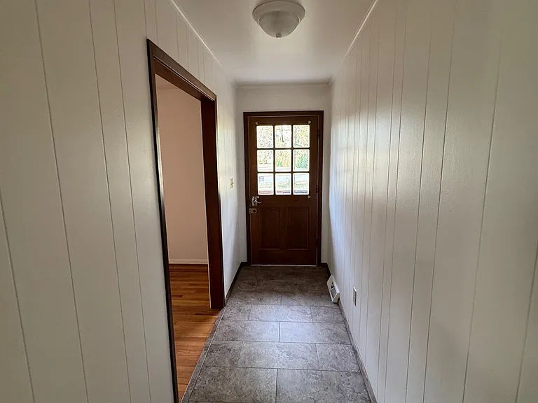 5200 Winterhill Ct — Photo 7