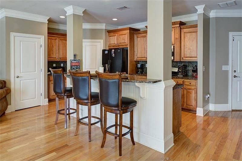 1st image of 5960 Vista Brook Dr